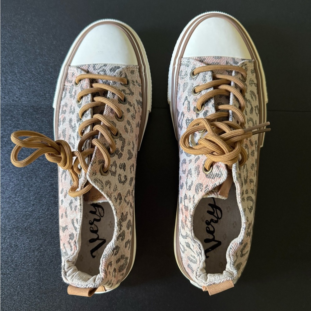 NWOT Leopard Print Women's Sneakers 10